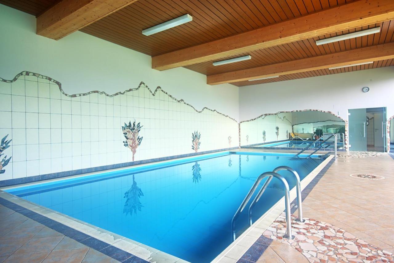 Alpen Apartment Werfenweng - Ruhe - Pool エクステリア 写真
