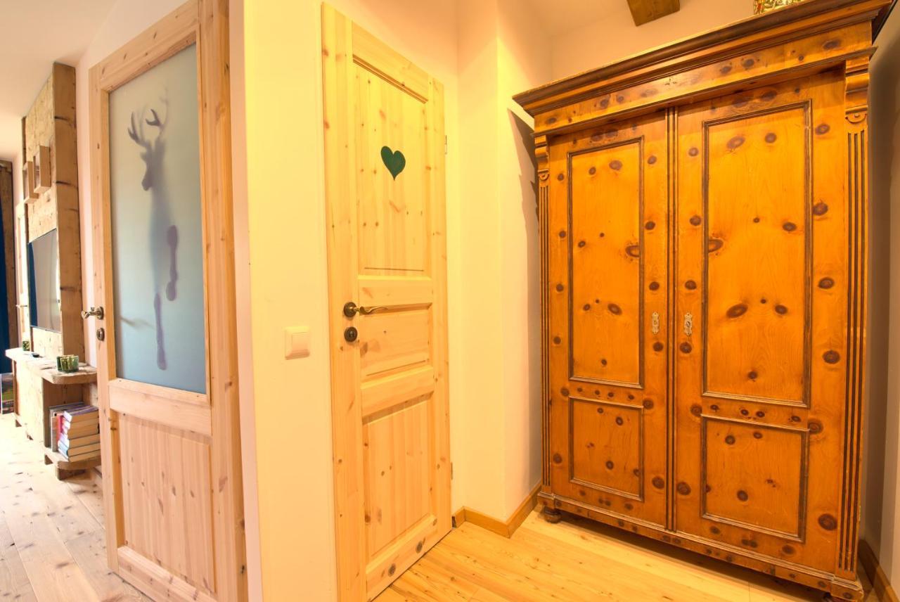 Alpen Apartment Werfenweng - Ruhe - Pool エクステリア 写真